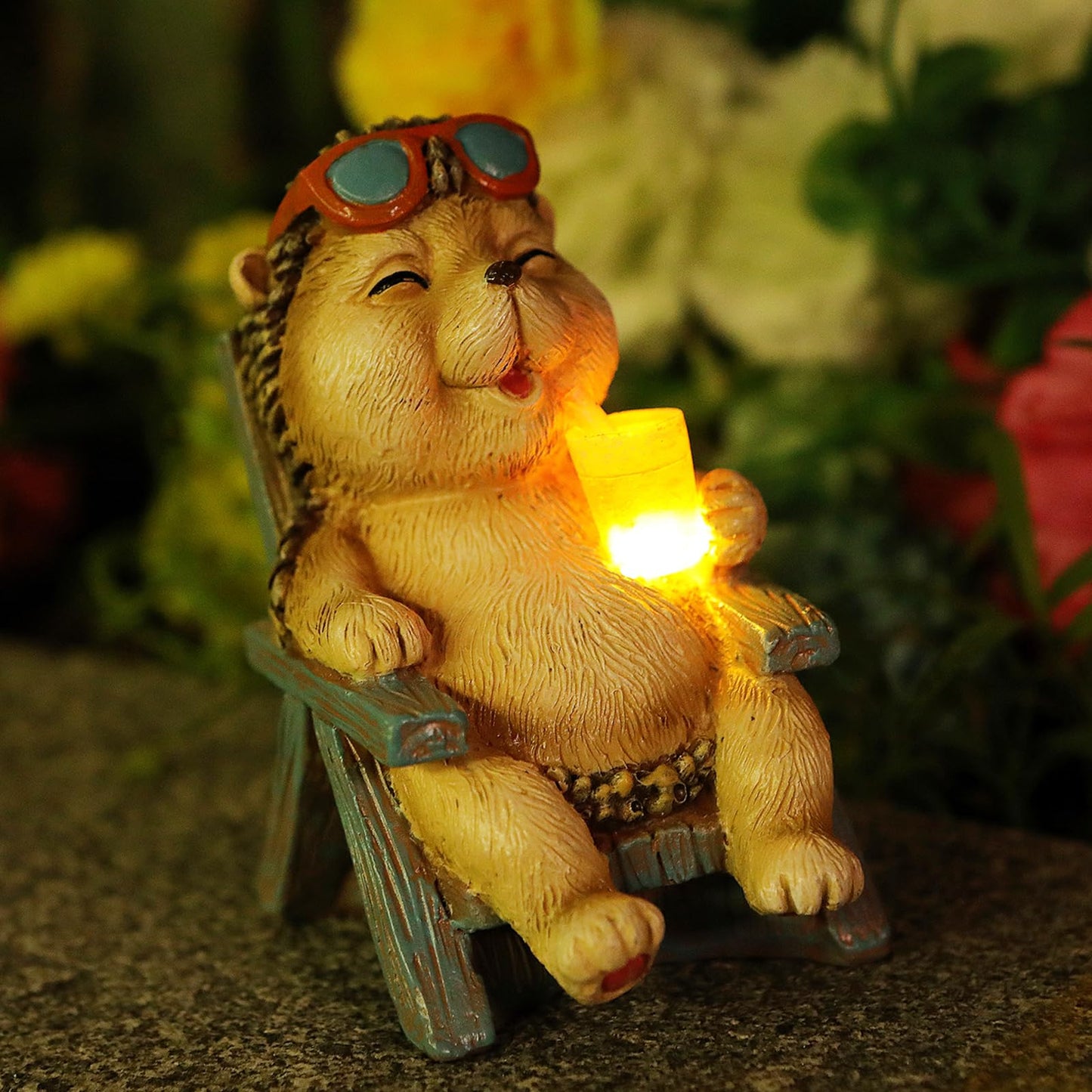 FOXMIS Miniature Frog Garden Statue Mom Dad Gifts Home Decorations Fairy Garden Accessories Outdoor Lights Solar Garden Frog Decor Art Housewarming Gift for Patio,Yard,Lawn Ornament,3.89"x2.36"x3.93